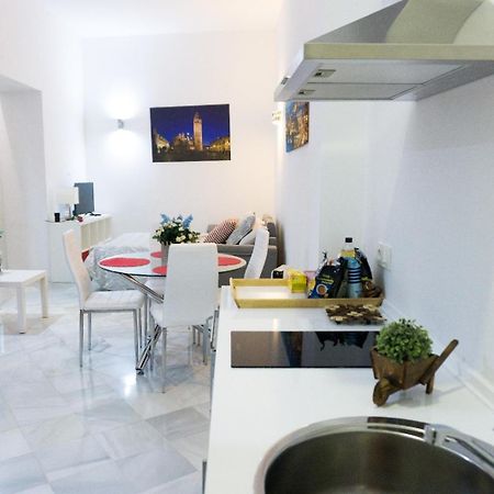 Apartamento Centro De Sevilla Zewnętrze zdjęcie